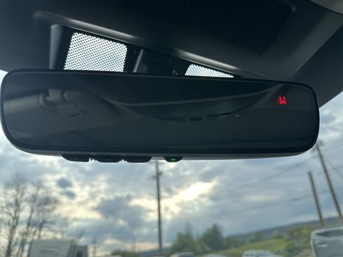 Used 2024 Subaru Legacy Premium AWD/4WD image 32