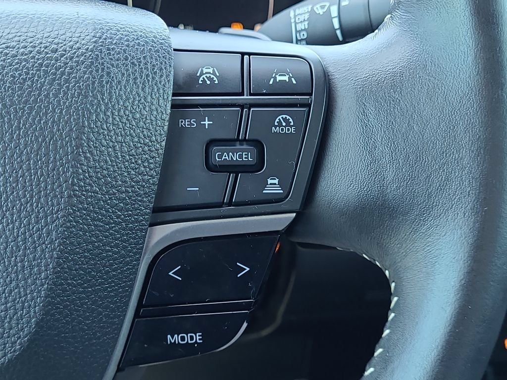 Used 2025 Toyota Camry SE w/ Multimedia Upgrade Package FWD image 20