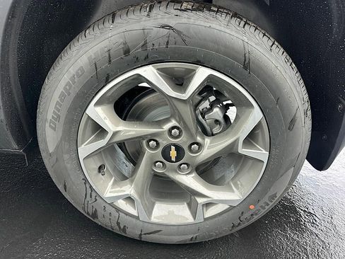 New 2025 Chevrolet Trax LT w/ Driver Confidence Package image 25