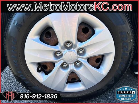 Used 2015 Kia Forte LX image 16