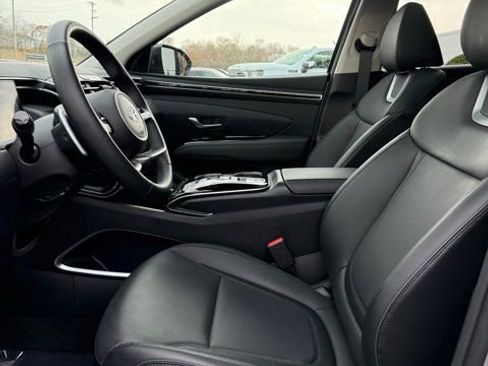 Used 2024 Hyundai Tucson Limited image 16