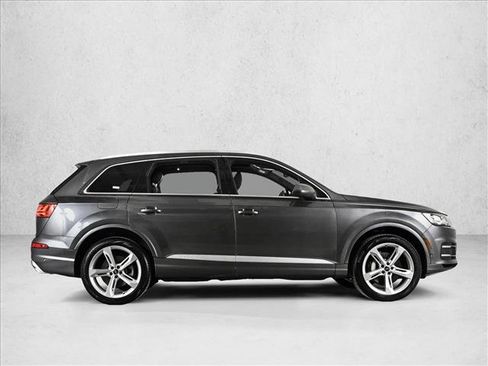 Used 2019 Audi Q7 3.0T Prestige w/ Prestige Package image 4