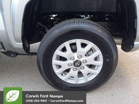 Used 2025 Toyota Tacoma SR5 image 31