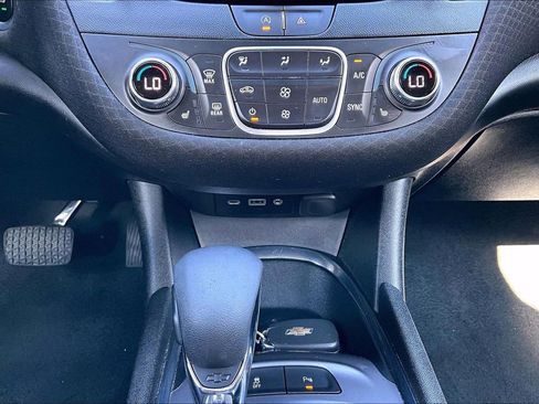 Used 2024 Chevrolet Malibu LT image 15