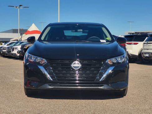 Certified 2024 Nissan Sentra S FWD image 2
