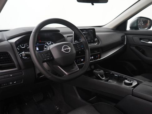 Certified 2026 Nissan Rogue SV w/ Cold Weather Package AWD/4WD image 25