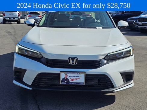 Used 2024 Honda Civic EX image 3