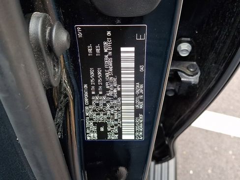 Certified 2020 Lexus LX 570 4WD w/ 3rd Row & Luxury Pkg image 27