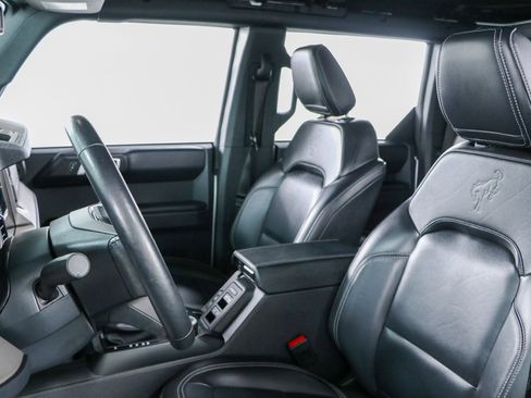 Used 2025 Ford Bronco Outer Banks AWD/4WD image 24