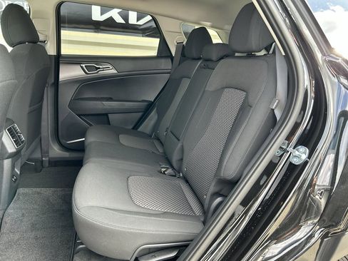 New 2026 Kia Sportage LX image 12