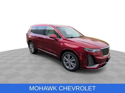Certified 2023 Cadillac XT6 Premium Luxury AWD/4WD image 2