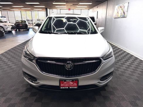 Used 2018 Buick Enclave Essence FWD image 6