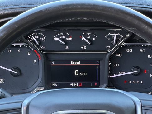 Used 2021 GMC Sierra 1500 SLT image 16