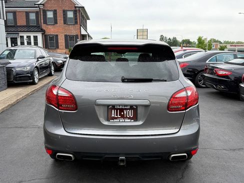 Used 2014 Porsche Cayenne S AWD/4WD image 6