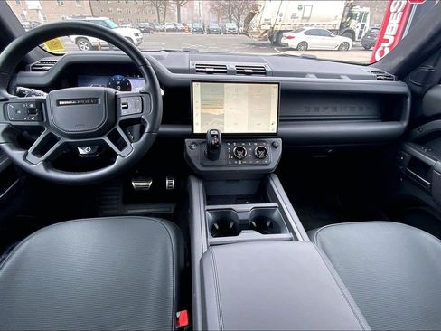 New 2026 Land Rover Defender 110 OCTA AWD/4WD image 5