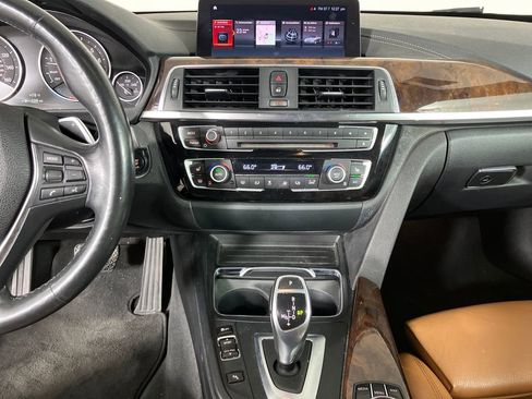 Used 2019 BMW 430i xDrive Convertible w/ Convenience Package image 28