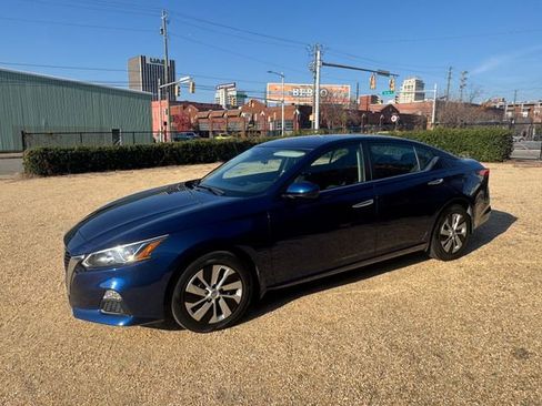 Used 2021 Nissan Altima 2.5 S image 5