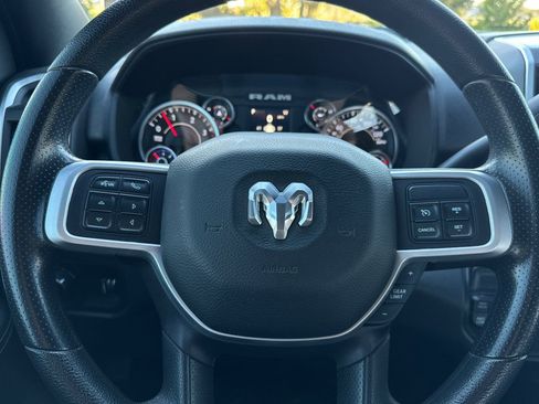 Used 2022 RAM 2500 Big Horn image 25