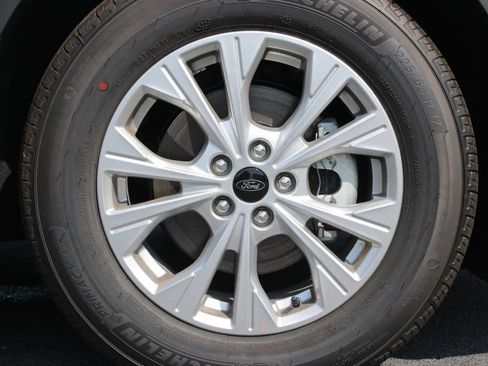 New 2026 Ford Escape Active FWD image 22