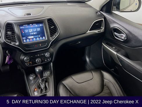Used 2022 Jeep Cherokee Latitude image 27