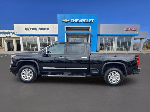 New 2025 Chevrolet Silverado 2500 High Country w/ Technology Package image 12