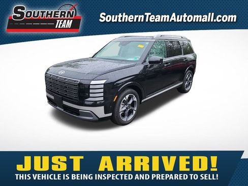 Used 2026 Hyundai Palisade Limited AWD/4WD image 1
