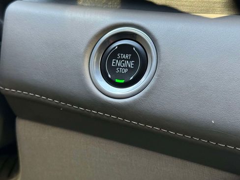 Used 2023 Cadillac Escalade Sport Platinum image 29