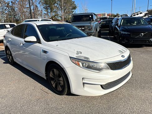 Used 2016 Kia Optima LX image 5