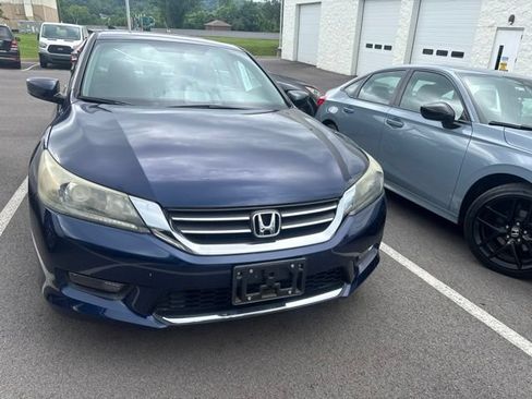Used 2014 Honda Accord Sport image 2