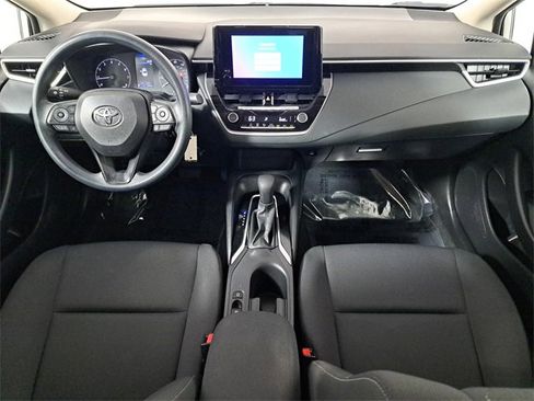 Used 2023 Toyota Corolla LE image 16