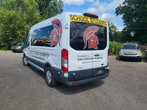 Used 2018 Ford Transit 350 XLT RWD image 3
