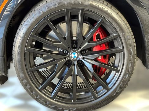 Used 2023 BMW X6 M50i w/ Parking Assistance Package image 11