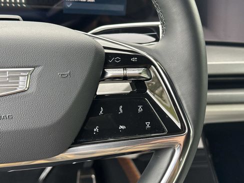 New 2026 Cadillac Vistiq Sport AWD/4WD image 28