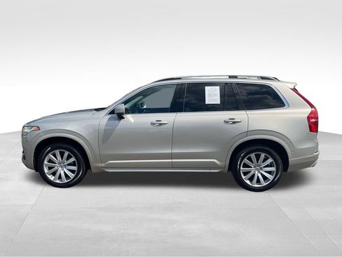 Used 2016 Volvo XC90 T6 Momentum w/ Momentum Plus Package AWD/4WD image 4