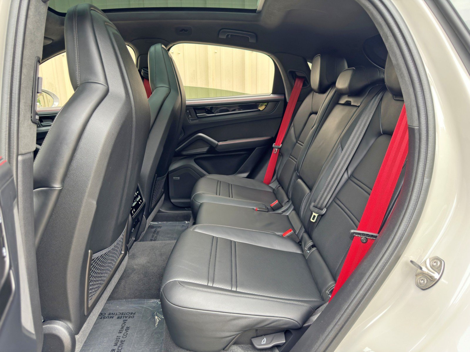 Used 2026 Porsche Cayenne GTS AWD/4WD image 45