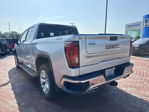 Used 2020 GMC Sierra 1500 SLT w/ SLT Premium Plus Package AWD/4WD image 7