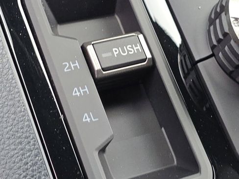 New 2026 Toyota Tundra SR5 image 9