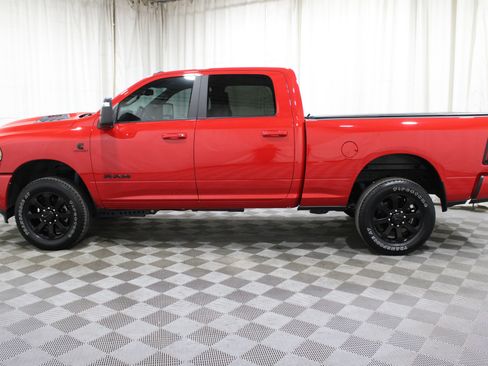 Used 2024 RAM 2500 Laramie w/ Night Edition image 39
