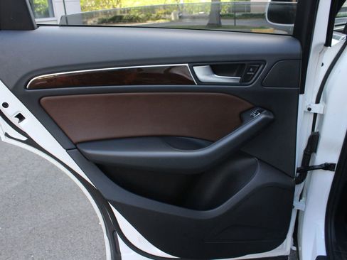 Used 2017 Audi Q5 2.0T Premium image 20