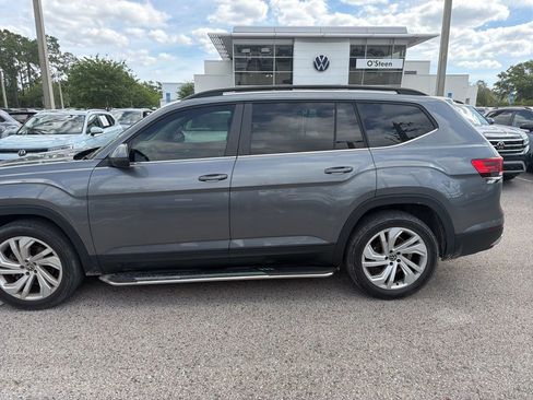 Certified 2023 Volkswagen Atlas SE w/ Panoramic Sunroof Package image 4