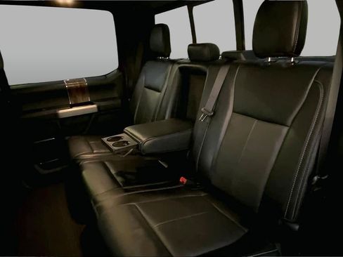 Used 2020 Ford F150 Lariat w/ Equipment Group 502A Luxury AWD/4WD image 20