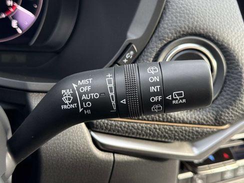 Used 2024 MAZDA CX-90 Plug-In Hybrid w/ Premium Pkg image 11