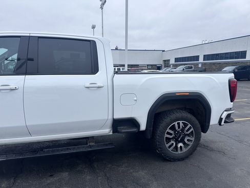 Used 2022 GMC Sierra 2500 AT4 w/ AT4 Premium Plus Package image 5