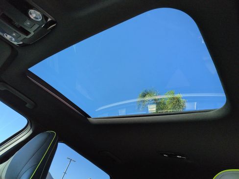 Used 2023 Kia EV6 GT image 28