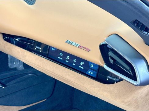 Used 2024 Ferrari 296 GTS image 30