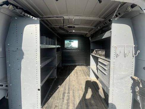 Used 2021 Chevrolet Express 2500 w/ Driver Convenience Package RWD image 19