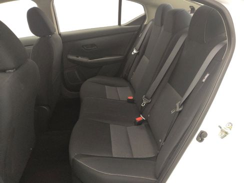 Used 2024 Nissan Sentra SV image 18