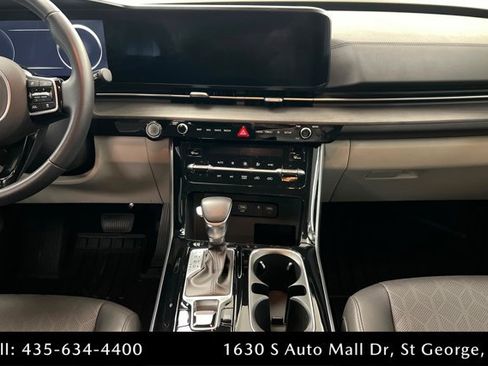 Used 2024 Kia Carnival SX FWD image 13