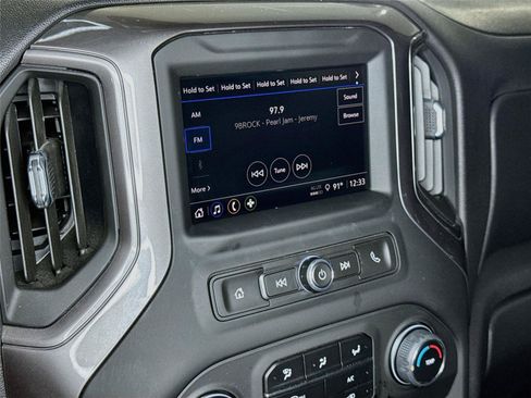 Used 2024 Chevrolet Silverado 1500 W/T w/ WT Value Package AWD/4WD image 17