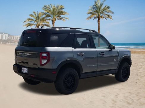 Used 2024 Ford Bronco Sport Outer Banks w/ Tech Package AWD/4WD image 8